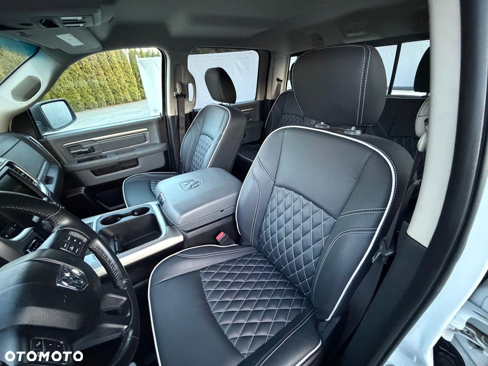 RAM 1500 - 21