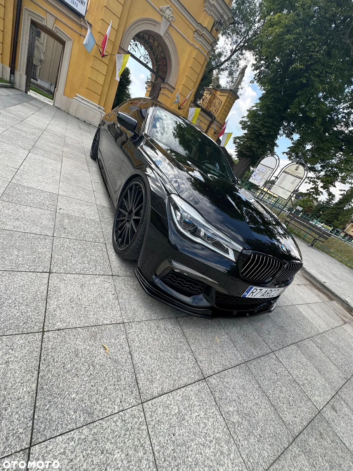 BMW Seria 7 740Li - 35