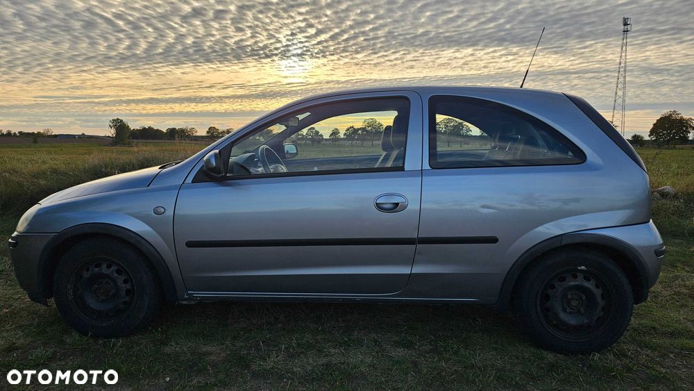 Opel Corsa - 3