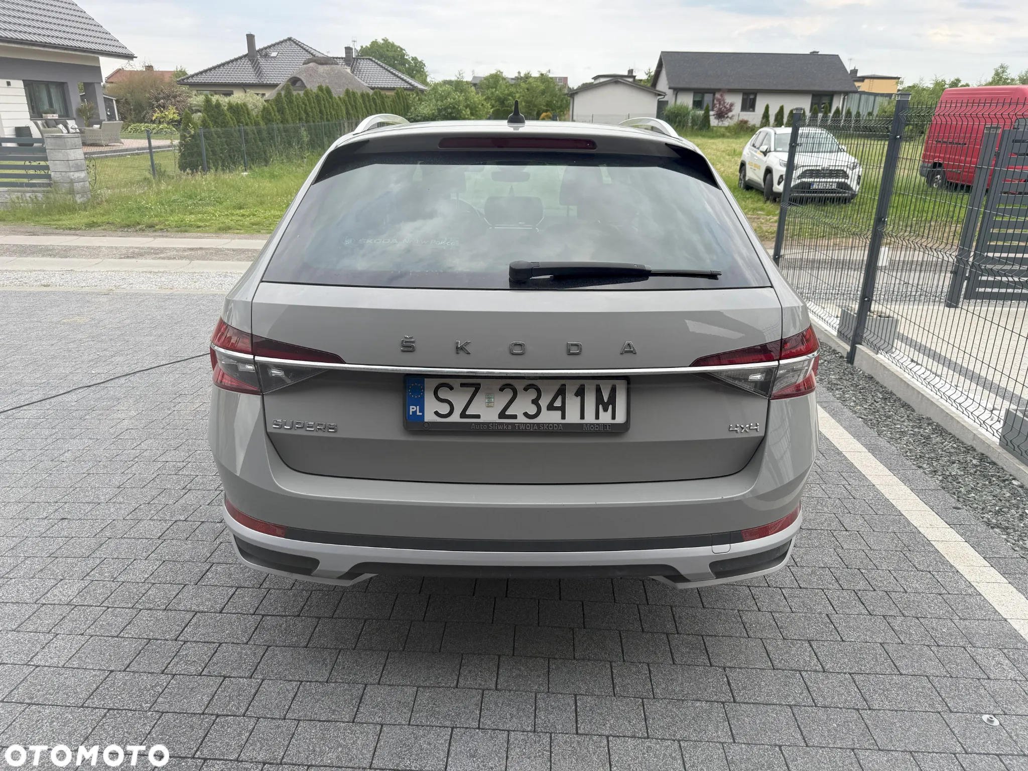 Skoda Superb 2.0 TSI 4x4 Scout DSG - 3