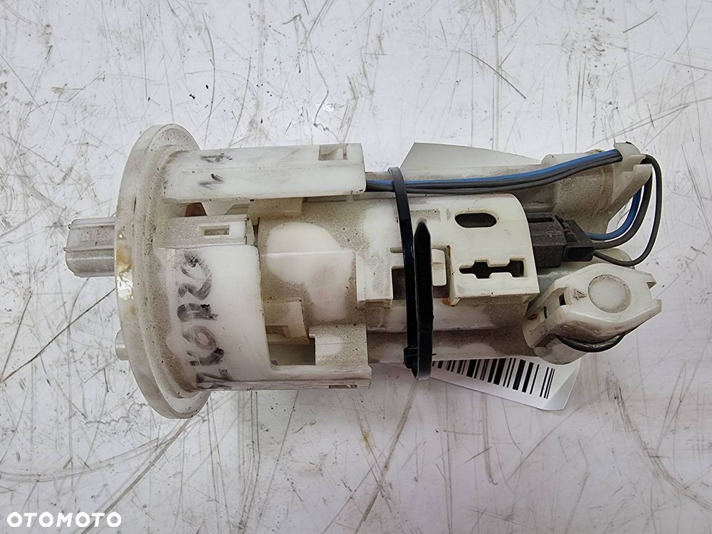 2400735 Pompka paliwowa Triumph Street Triple 765 RS 2020r. - 4