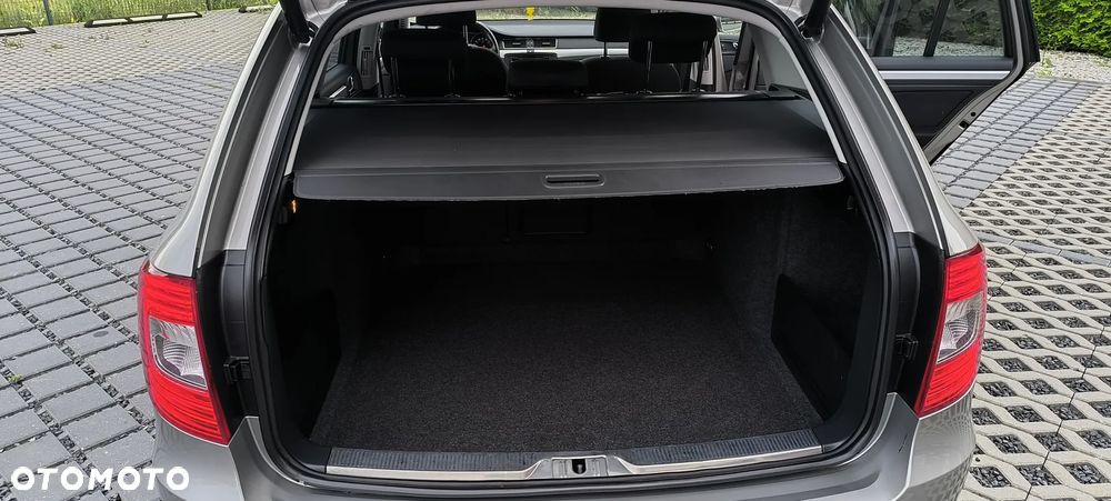 Skoda Superb 1.6 TDI Elegance Greenline - 13