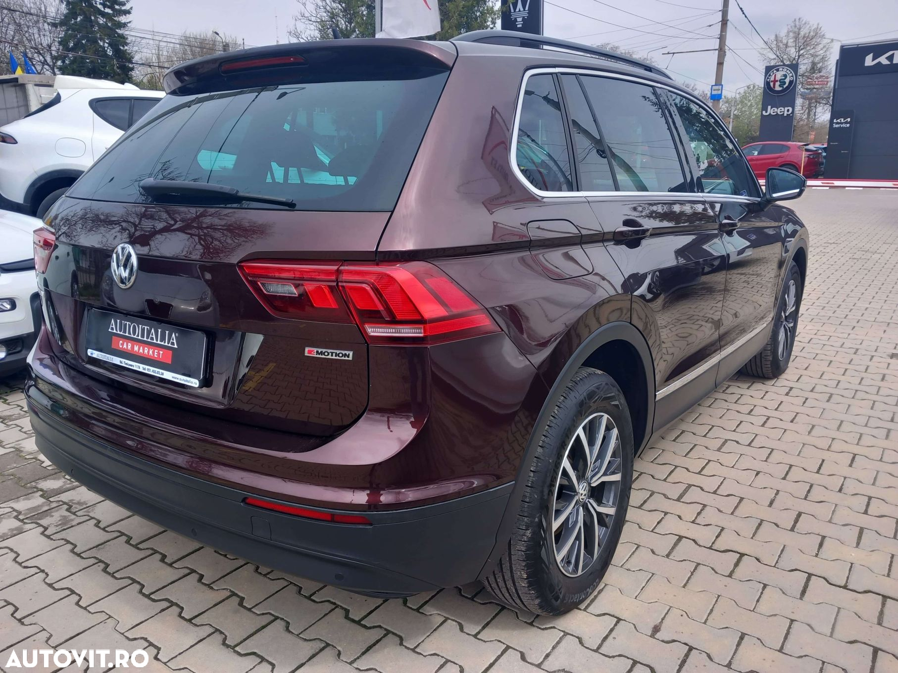 Volkswagen Tiguan - 6