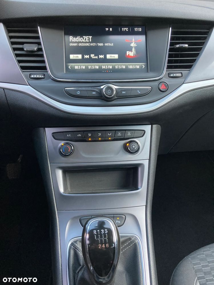 Opel Astra 1.5 D Start/Stop Business Edition - 6