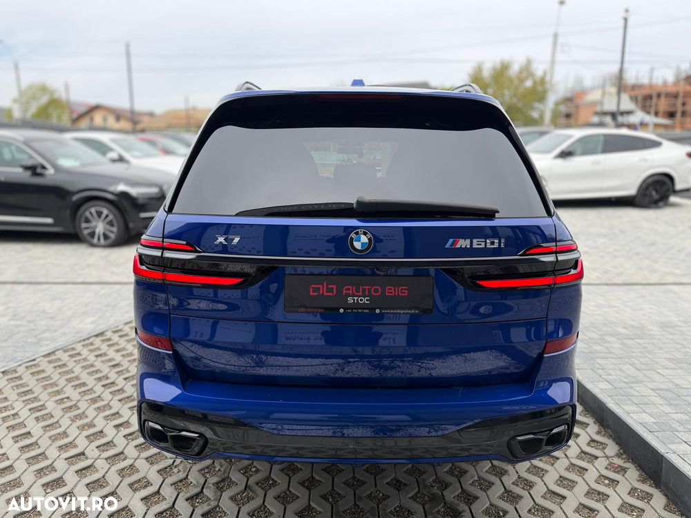 BMW X7 M60i xDrive - 9