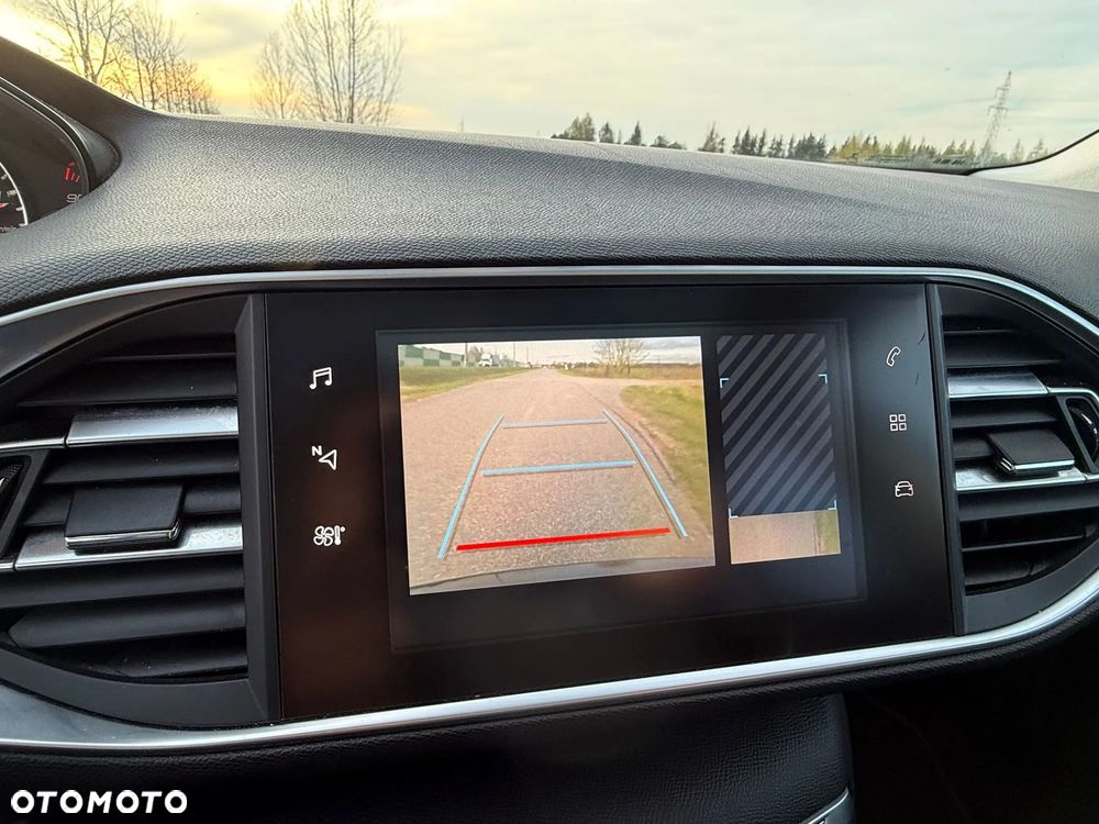 Peugeot 308 e-HDi FAP 115 Stop&Start EGS6 Allure - 9