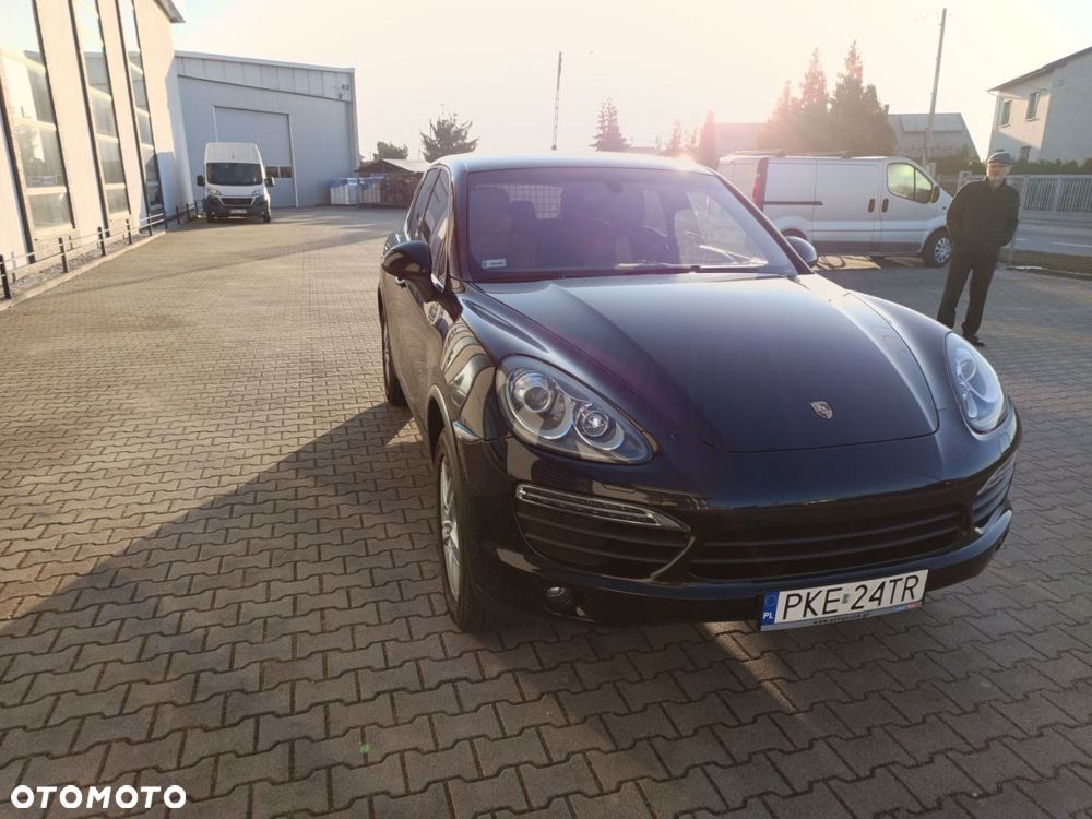 Porsche Cayenne - 5