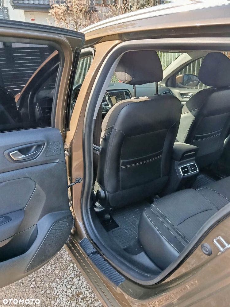 Renault Megane 1.2 Energy TCe Limited - 18