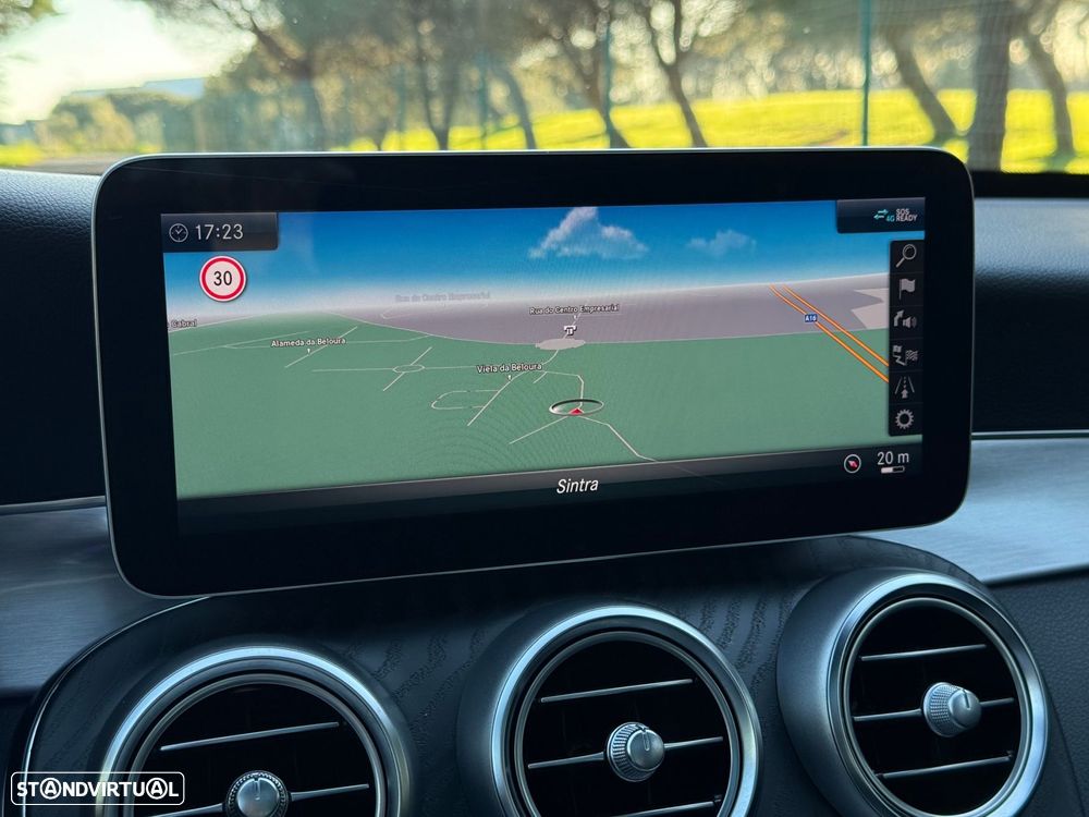 Mercedes-Benz C 300 de AMG Line - 36