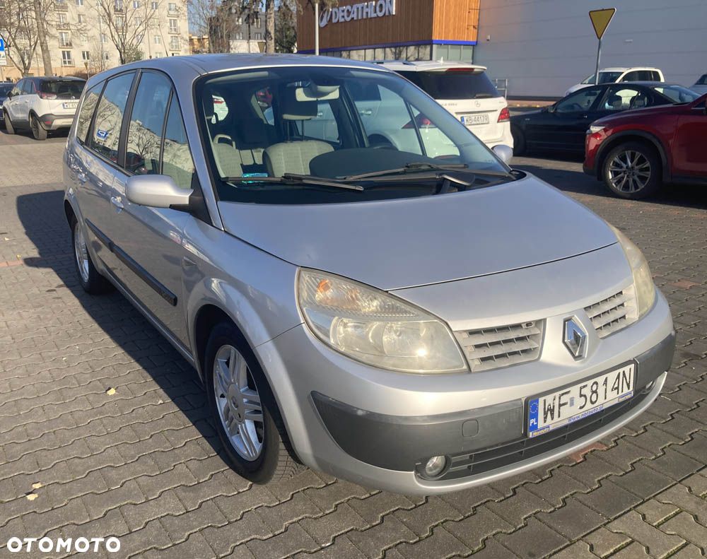 Renault Grand Scenic - 2