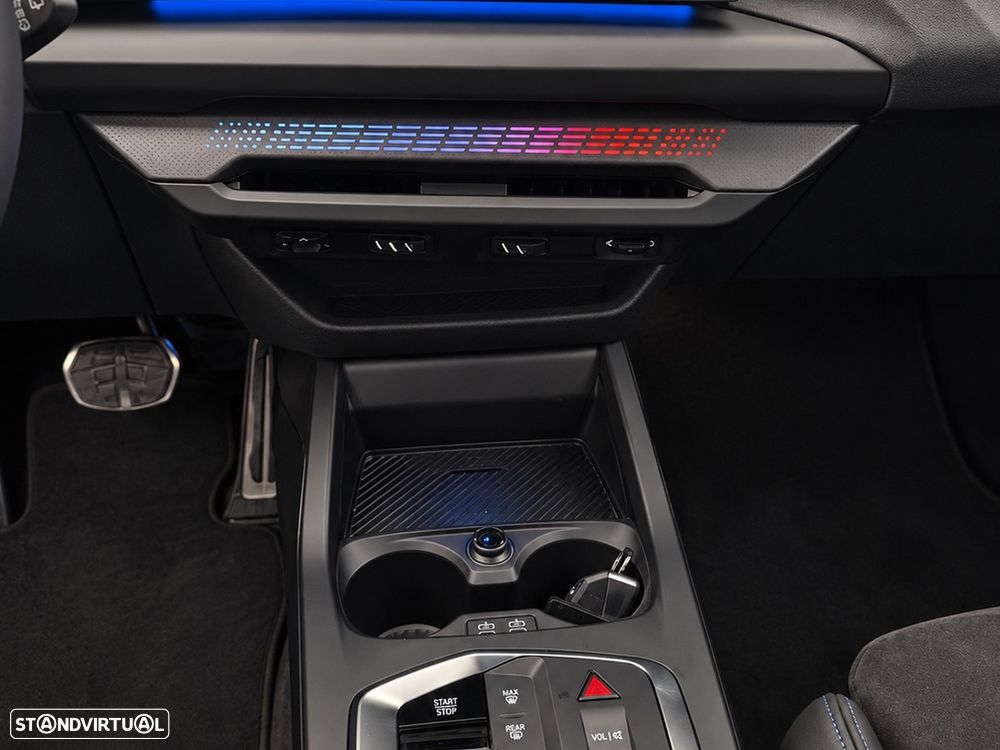 BMW 120 d Pack Desportivo M - 29