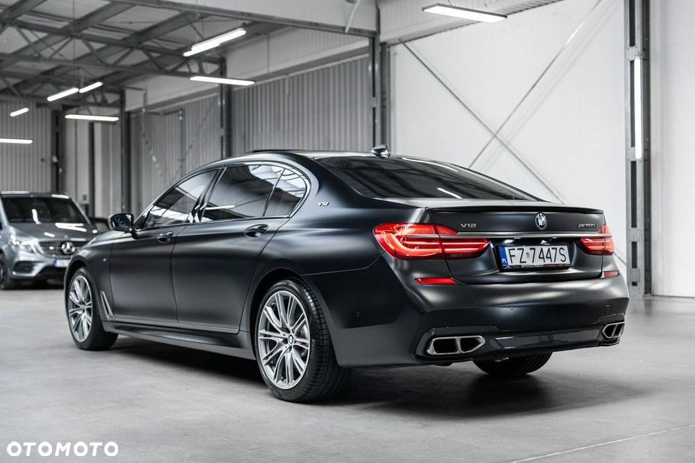 BMW Seria 7 M760Li xDrive - 8