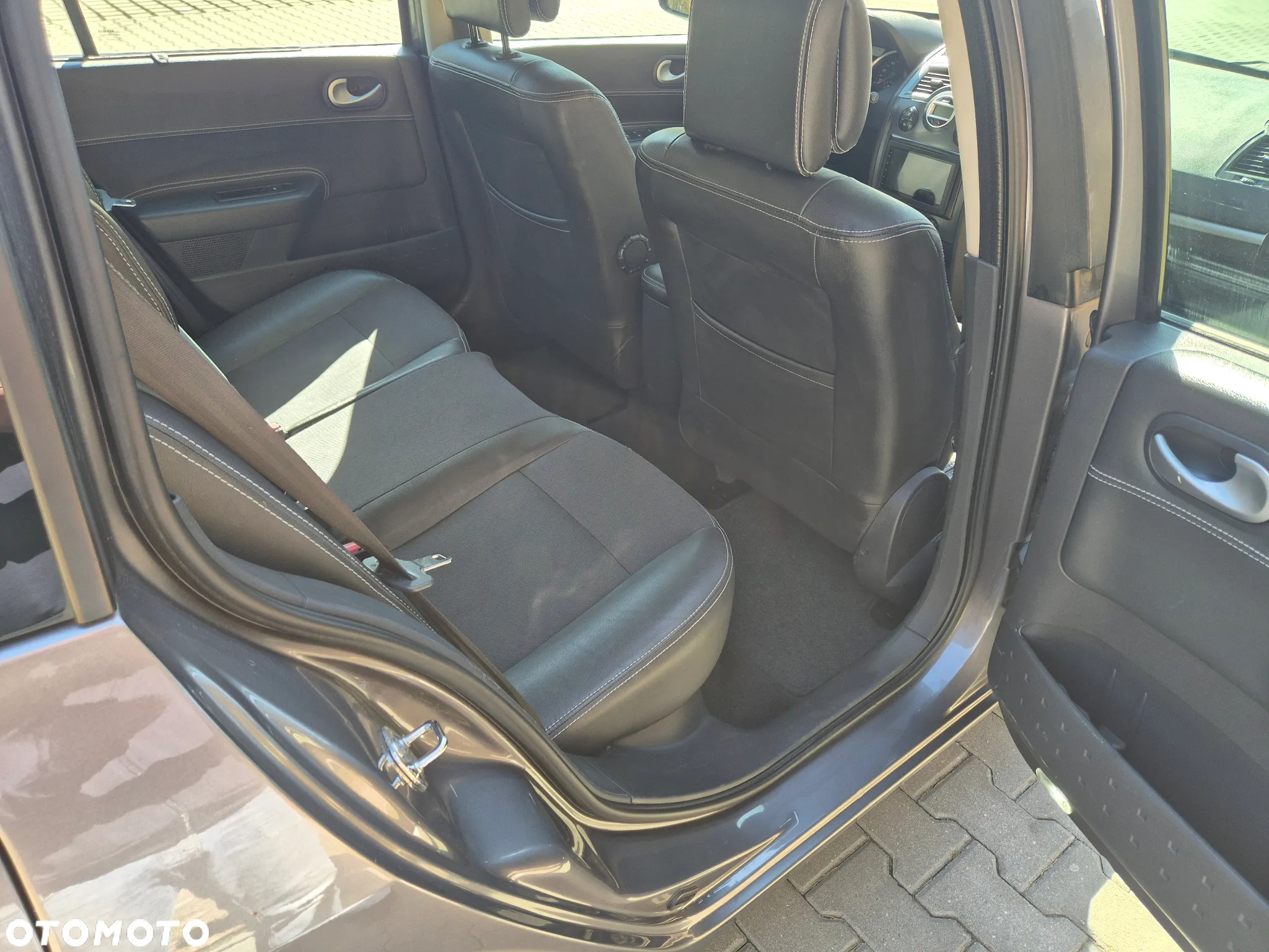 Renault Megane - 9