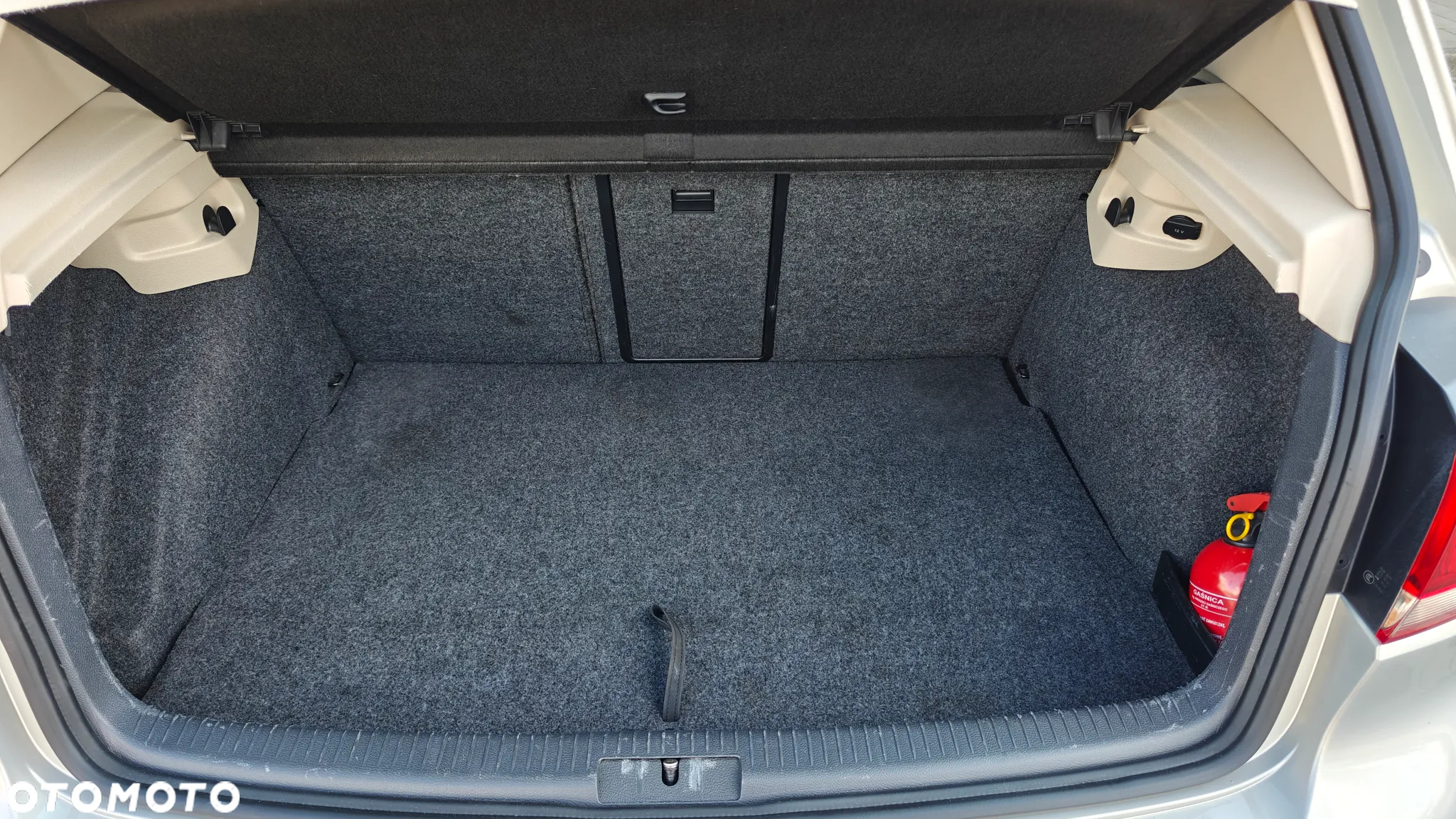 Volkswagen Golf VI 1.4 TSI Highline DSG - 21