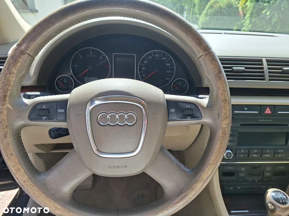Audi A4 Limousine 2.0 TDI - 5