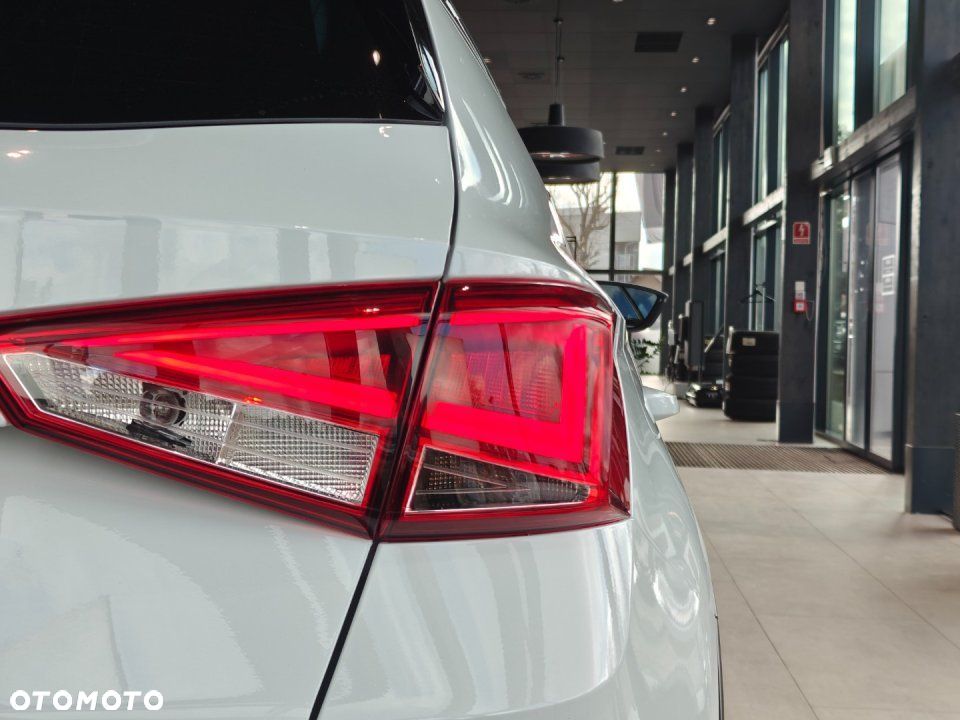 Seat Arona - 12