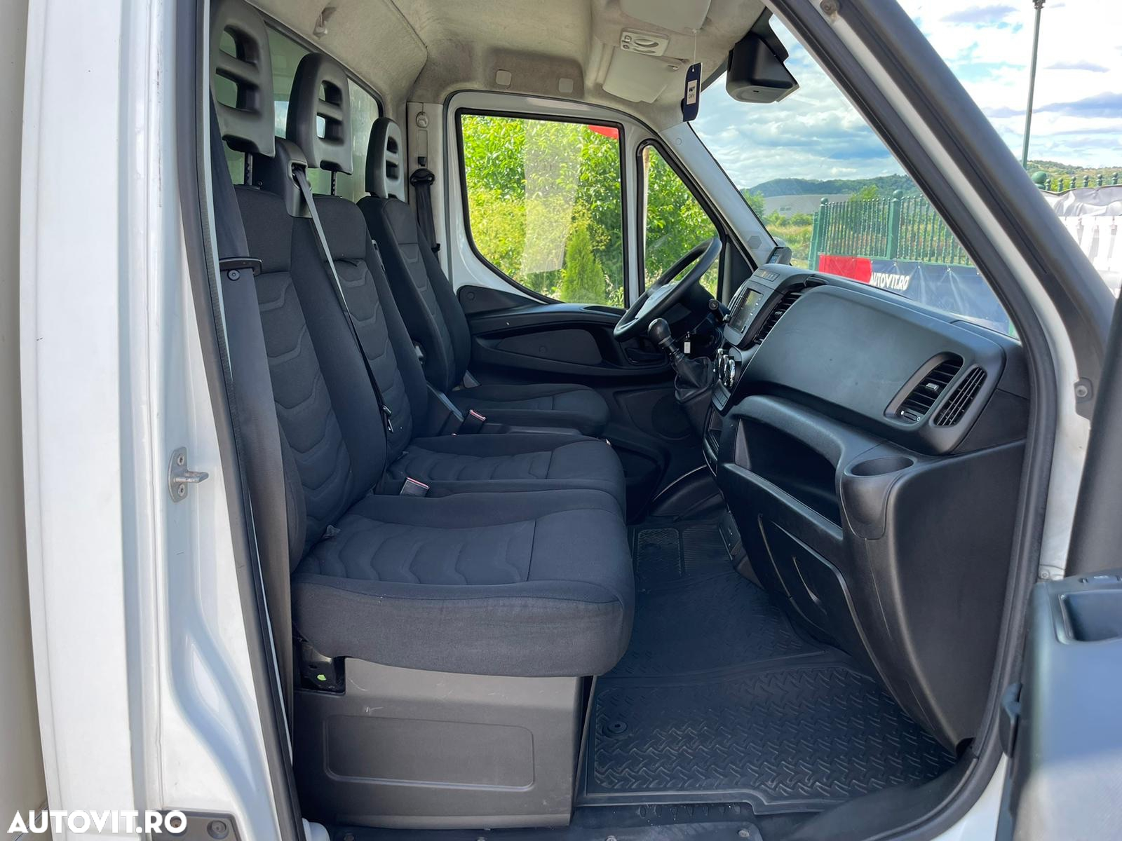Iveco Daily 3.0 D FRIGORIFIC LIFT SPATE - 24