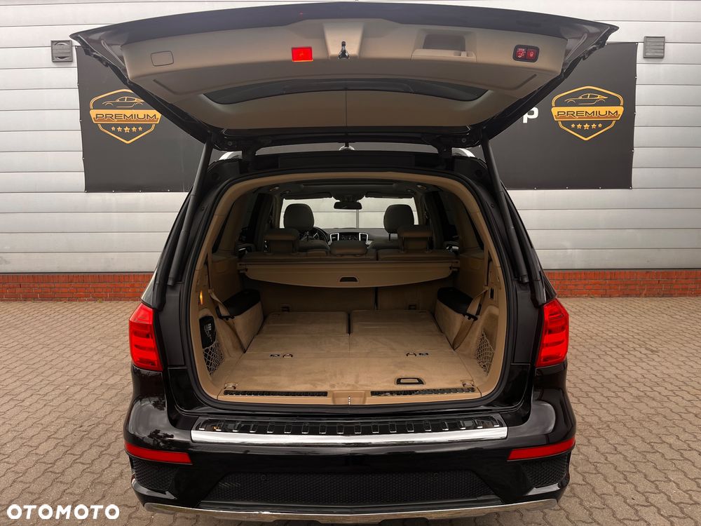 Mercedes-Benz GL - 14