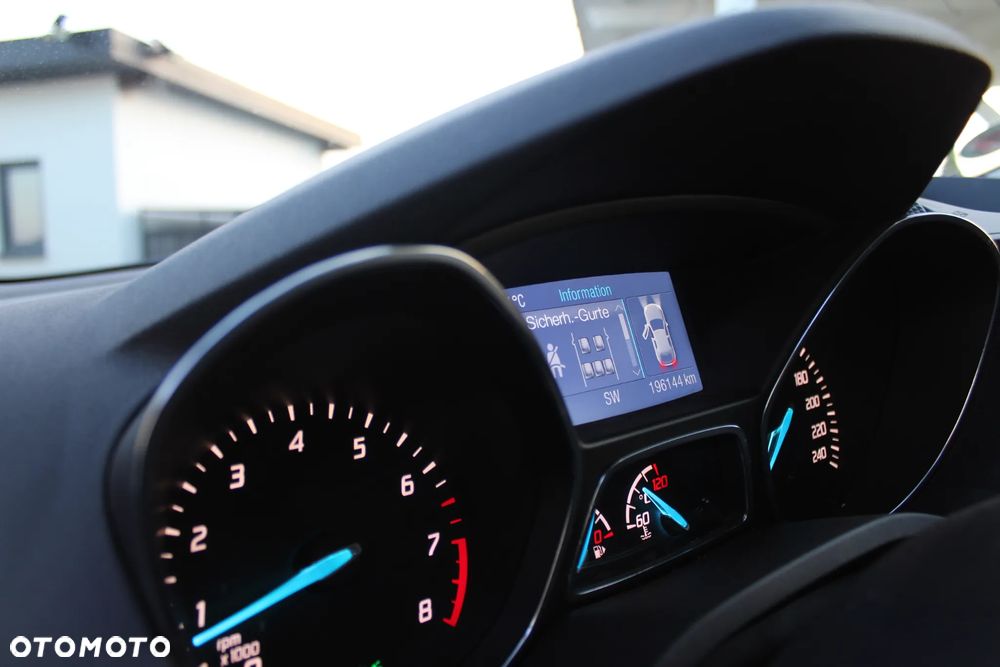 Ford Kuga 1.6 EcoBoost 2x4 Trend - 15