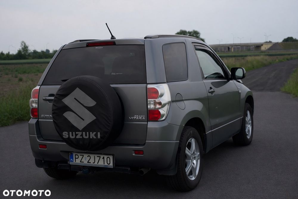 Suzuki Grand Vitara 1.9 DDiS - 5