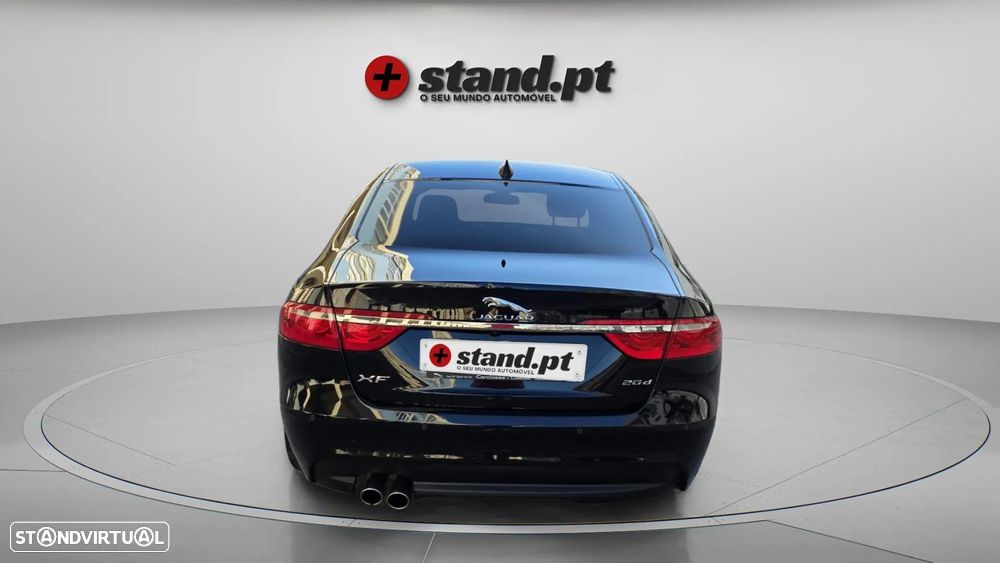Jaguar XF 2.0 D Portfolio Aut. - 6