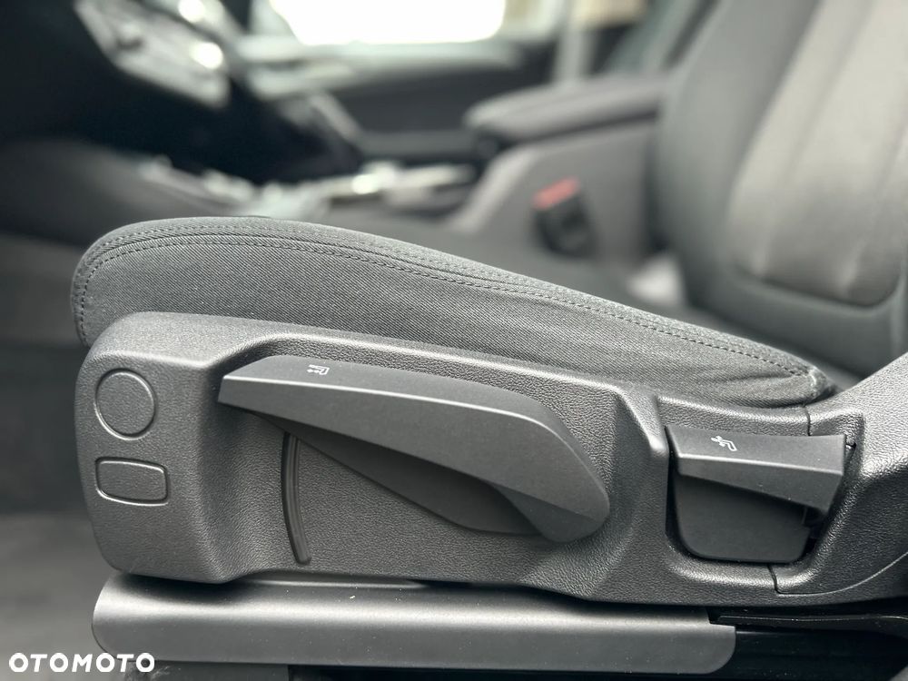 BMW X3 xDrive20i GPF Advantage - 22