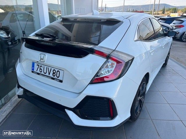 Honda Civic 1.0 i-VTEC Elegance CVT Navi - 3