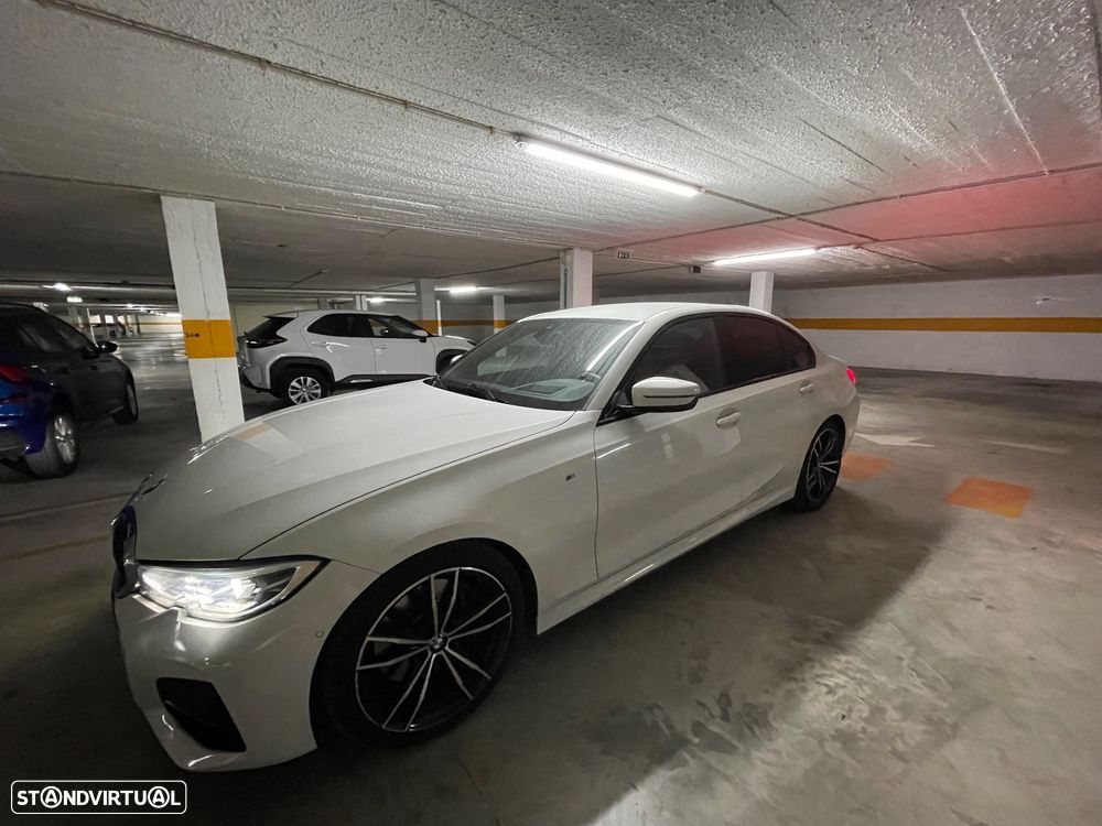 BMW 320 d Pack M Auto - 2