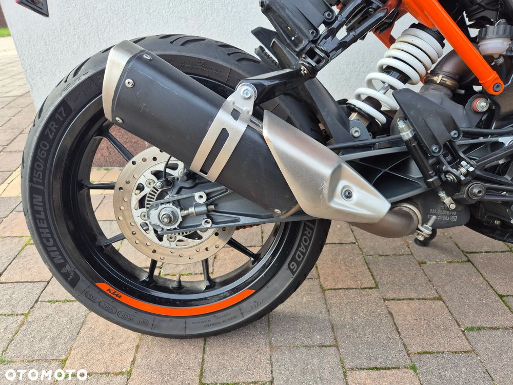 KTM Duke 125 - 11
