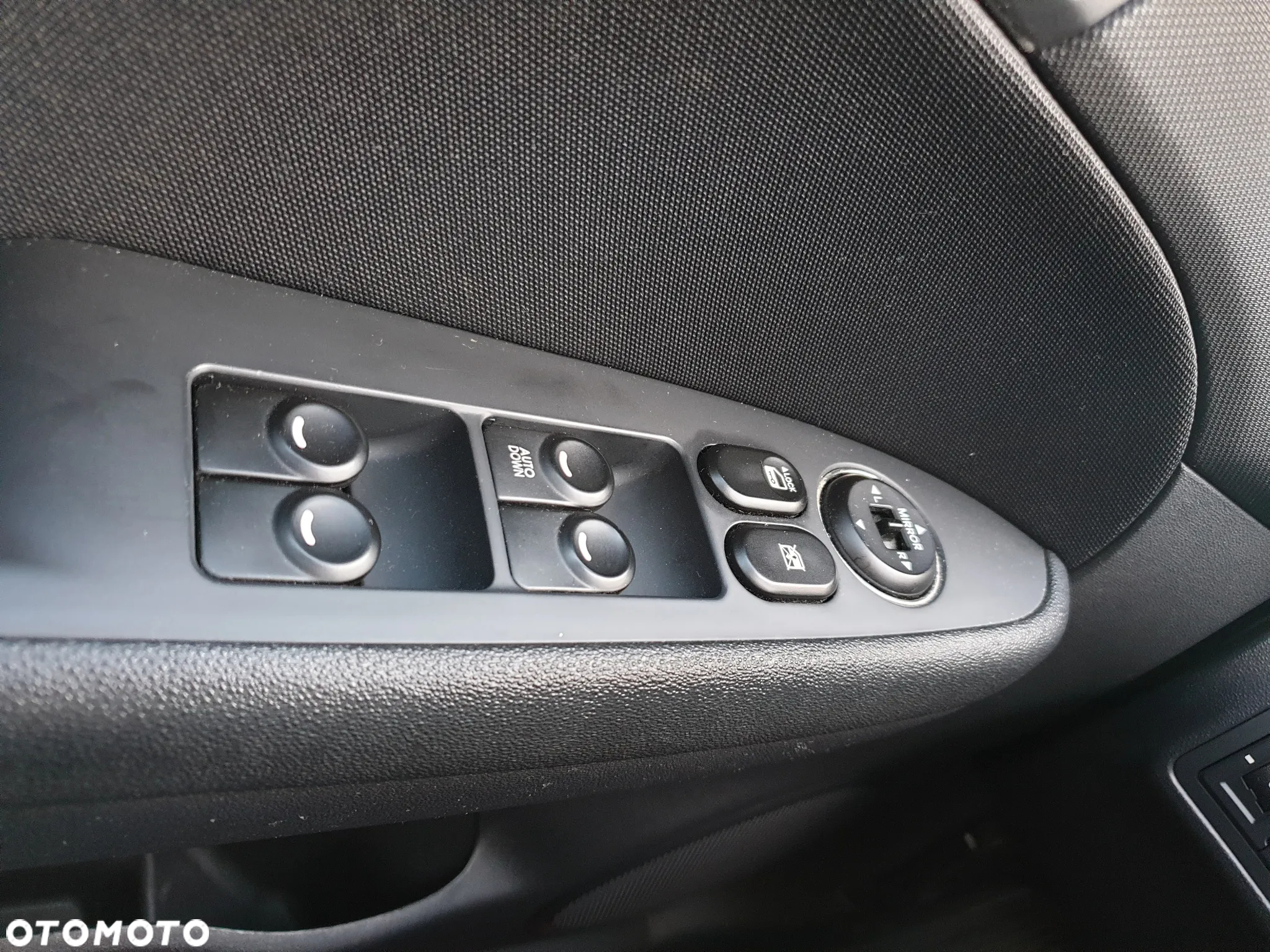 Hyundai i30 1.6 Comfort World Cup - 31
