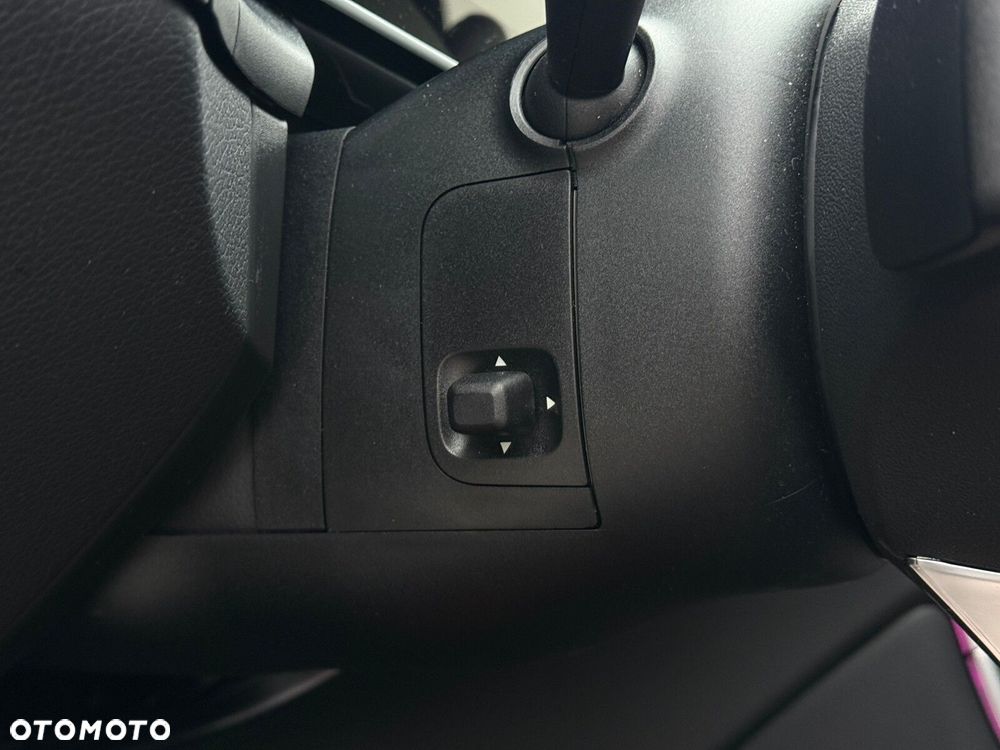 Mercedes-Benz GLC - 16