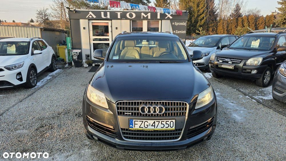 Audi Q7 - 8