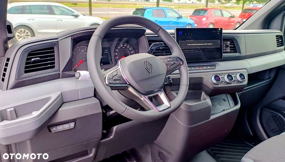 Renault Nowy Master - 17