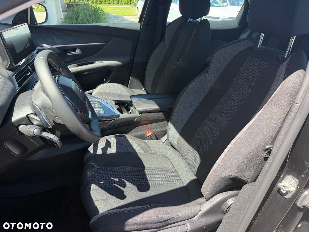 Peugeot 3008 - 15