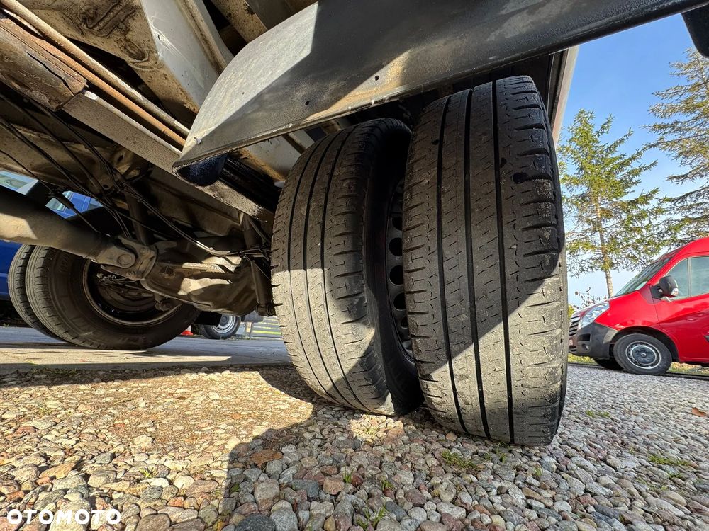 Volkswagen CRAFTER BLIŻNIAKI KONTENER WINDA KLIMATYZACJA - 21