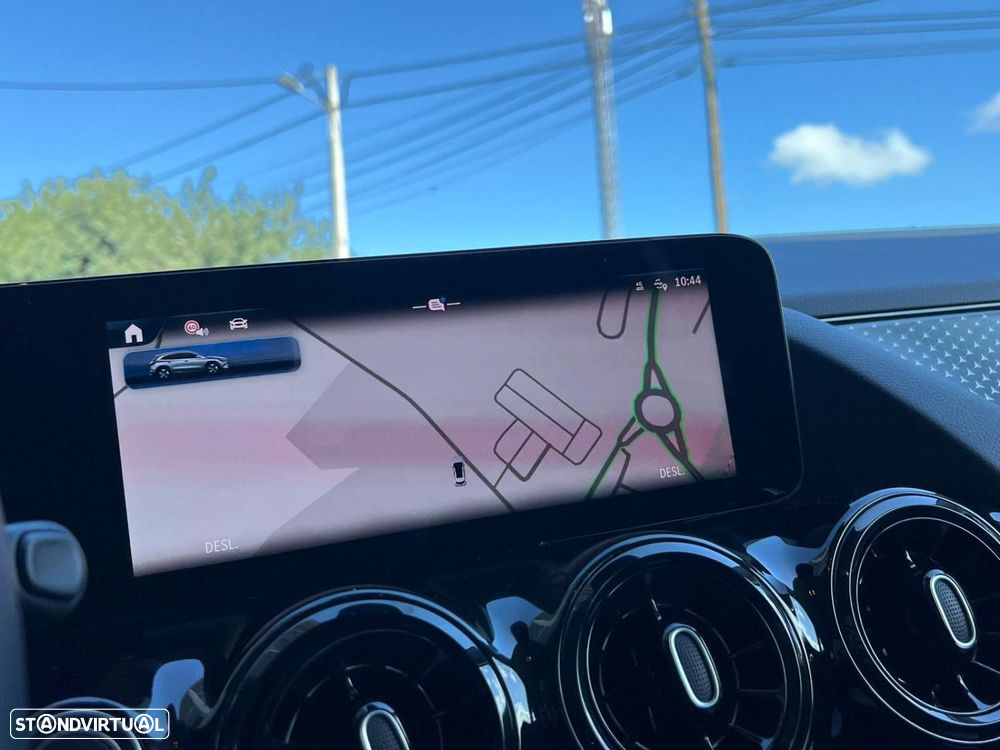 Mercedes-Benz GLA 200 Progressive - 9