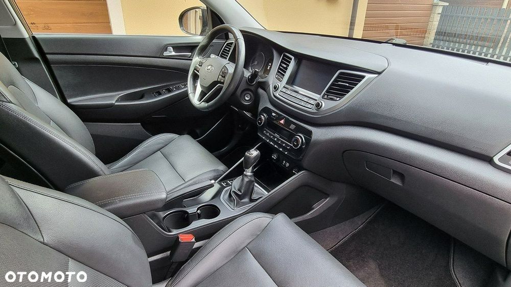 Hyundai Tucson - 11