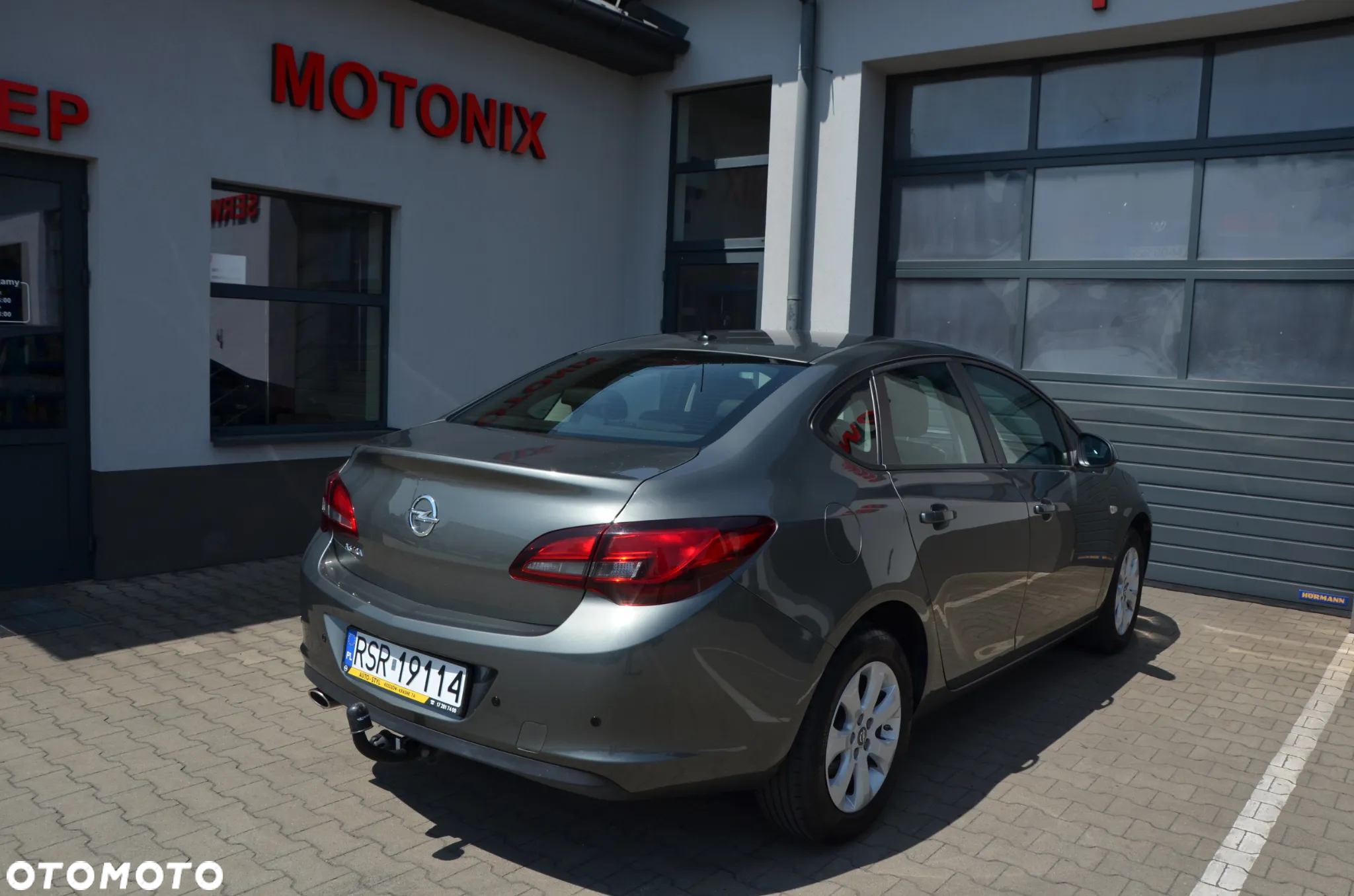 Opel Astra - 9