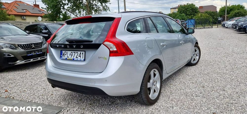 Volvo V60 - 11