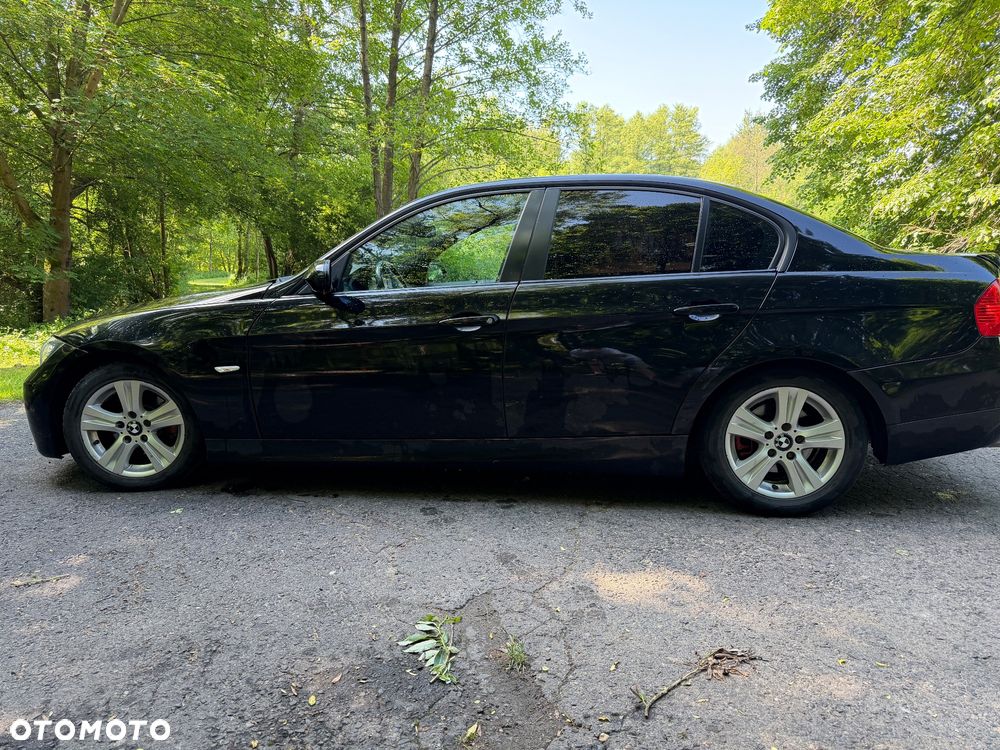 BMW Seria 3 320i - 6