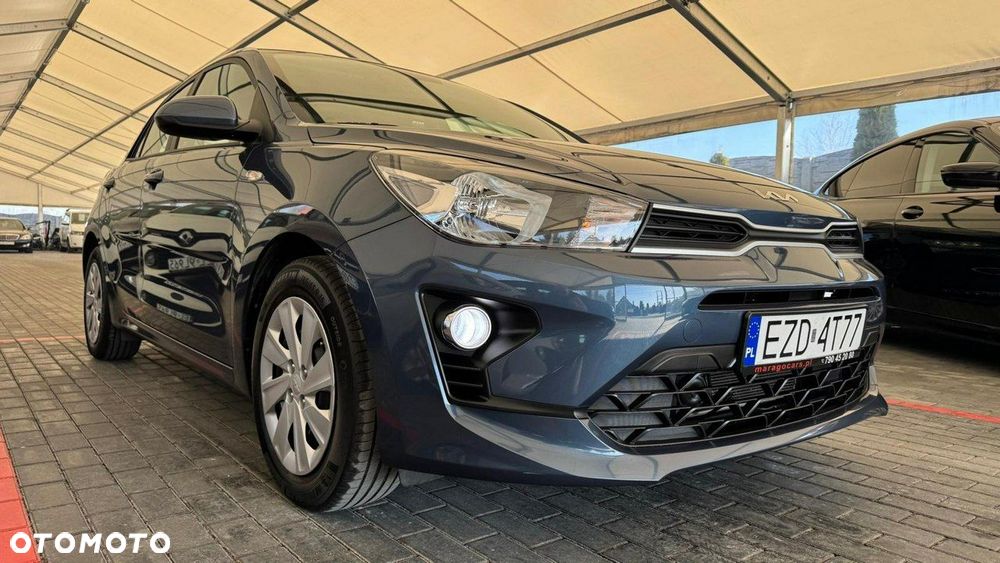Kia Rio - 6