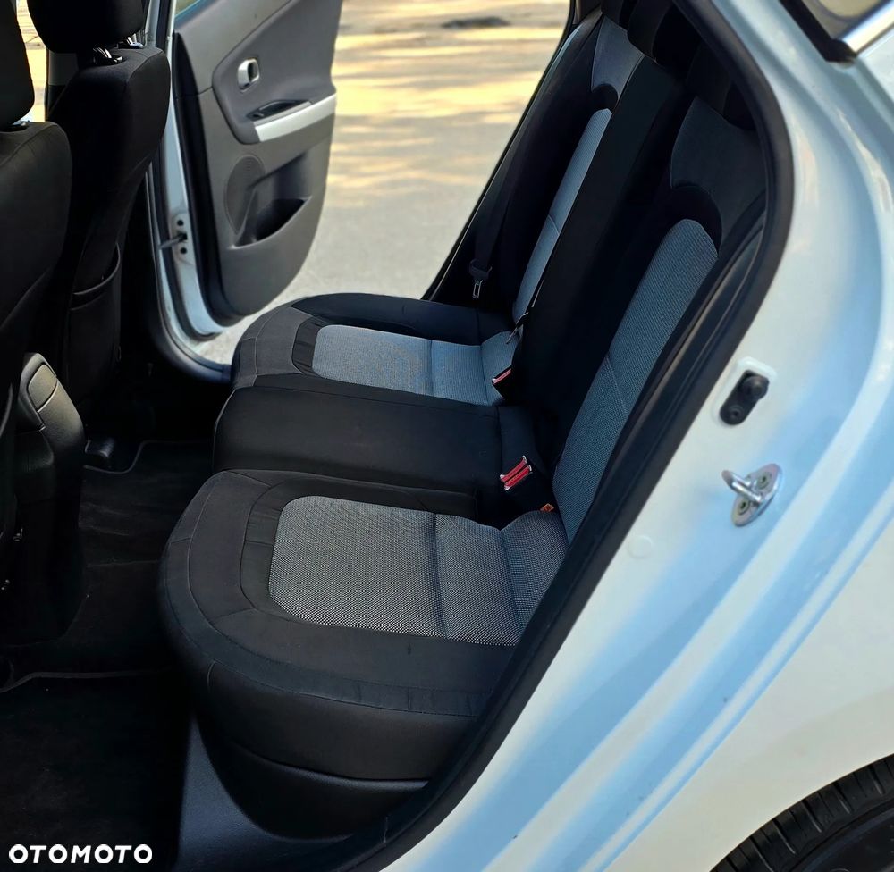 Kia Ceed 1.6 CRDi 136 ISG Dream Team Edition - 35