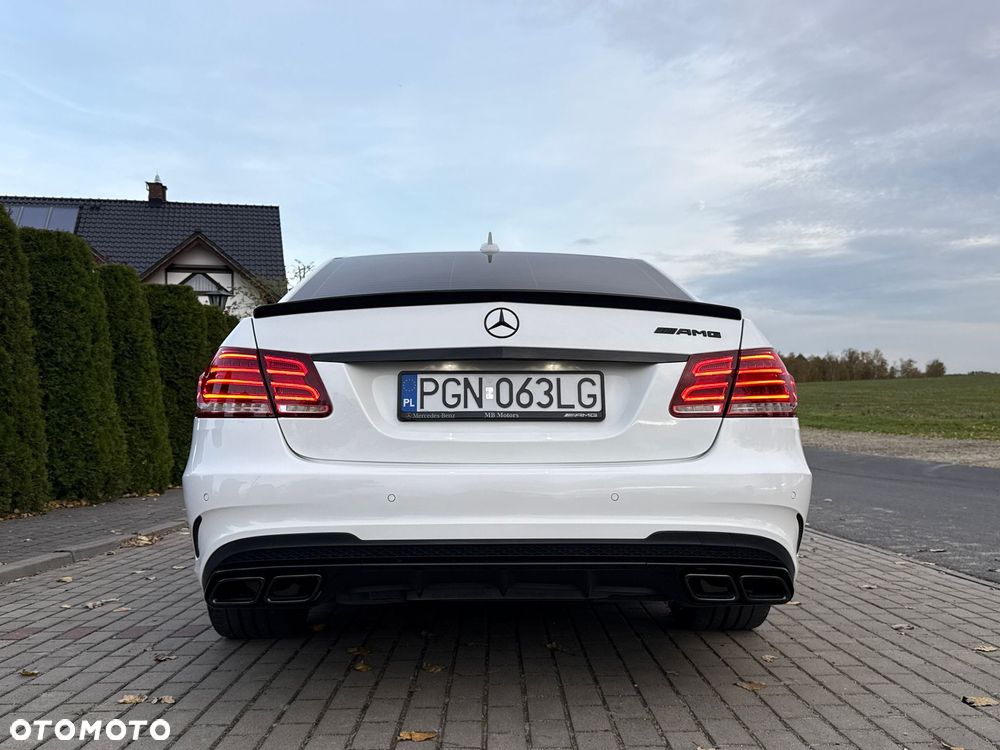 Mercedes-Benz Klasa E - 7