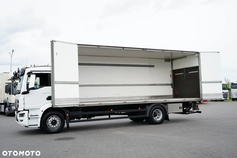 MAN TGM / 18.290 / ACC / EURO 6 / IZOTERMA + WINDA / 18 PALET / OTWIERANY BOK - 4