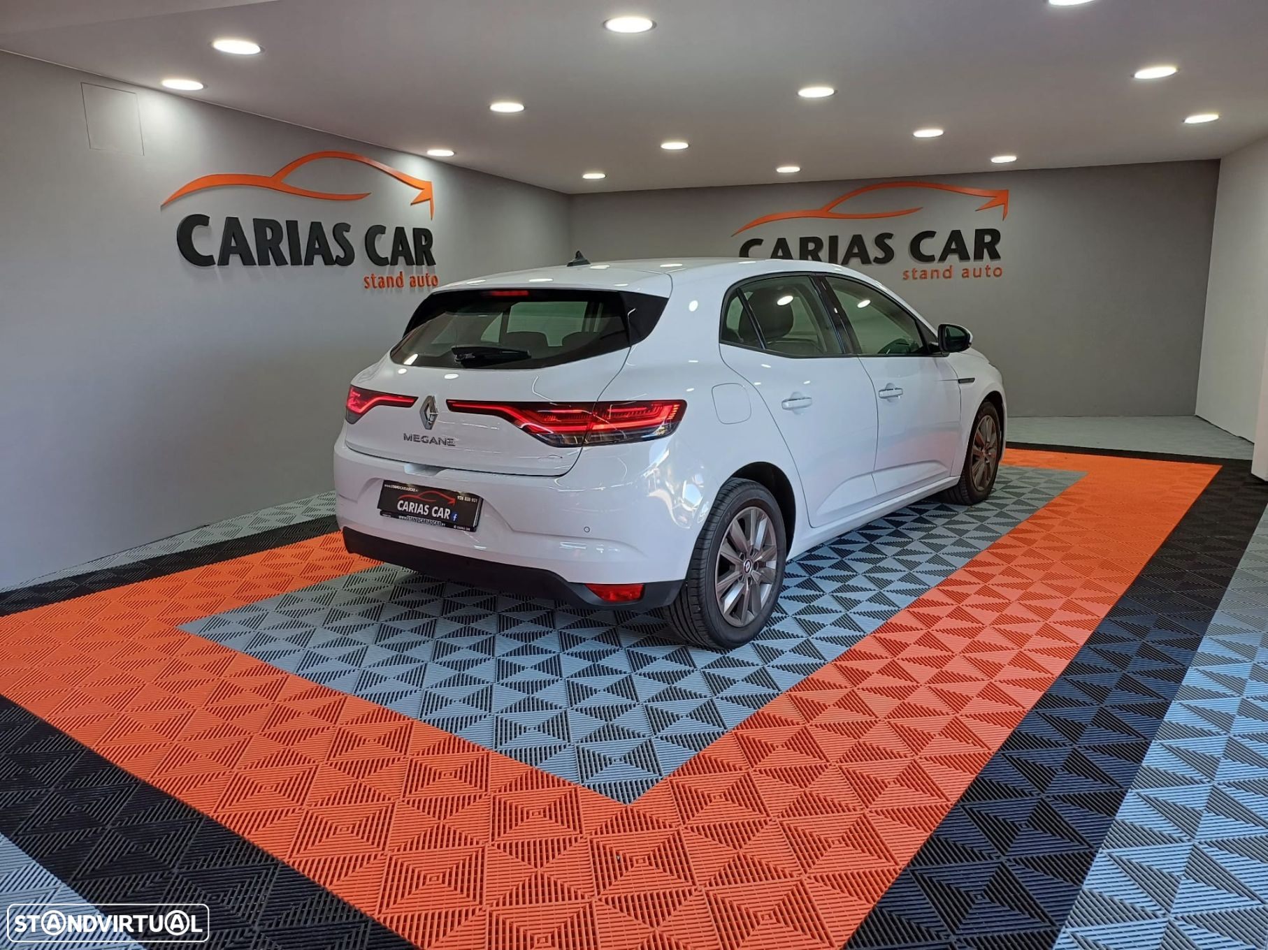 Renault Mégane 1.5 Blue dCi Intens EDC - 5