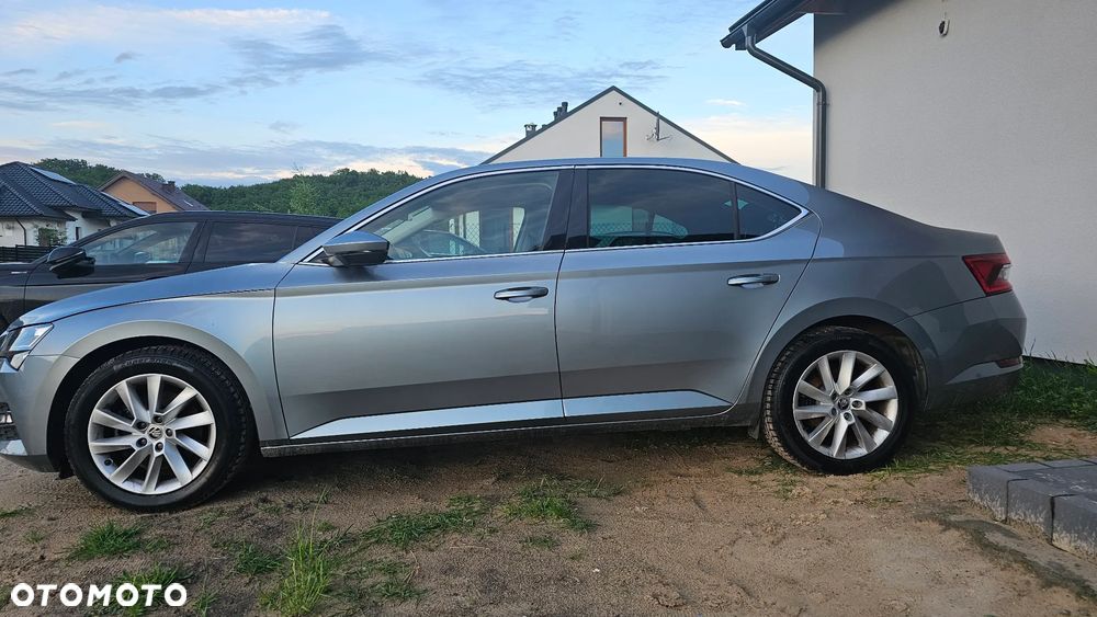 Skoda Superb 1.5 TSI ACT Active DSG - 5