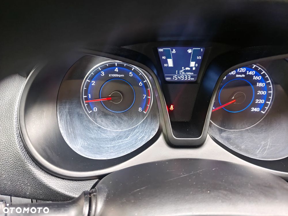 Hyundai ix20 1.4 Classic + - 14