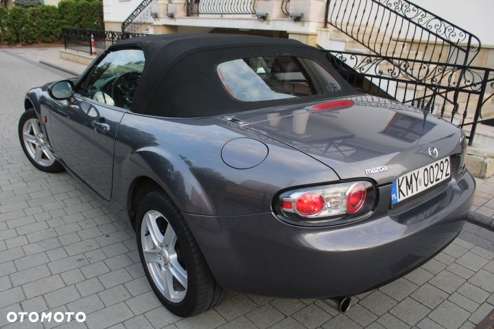 Mazda MX-5 1.8 MZR Black or White Energy - 3