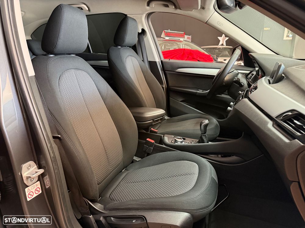 BMW X1 16 d sDrive Line Sport - 9