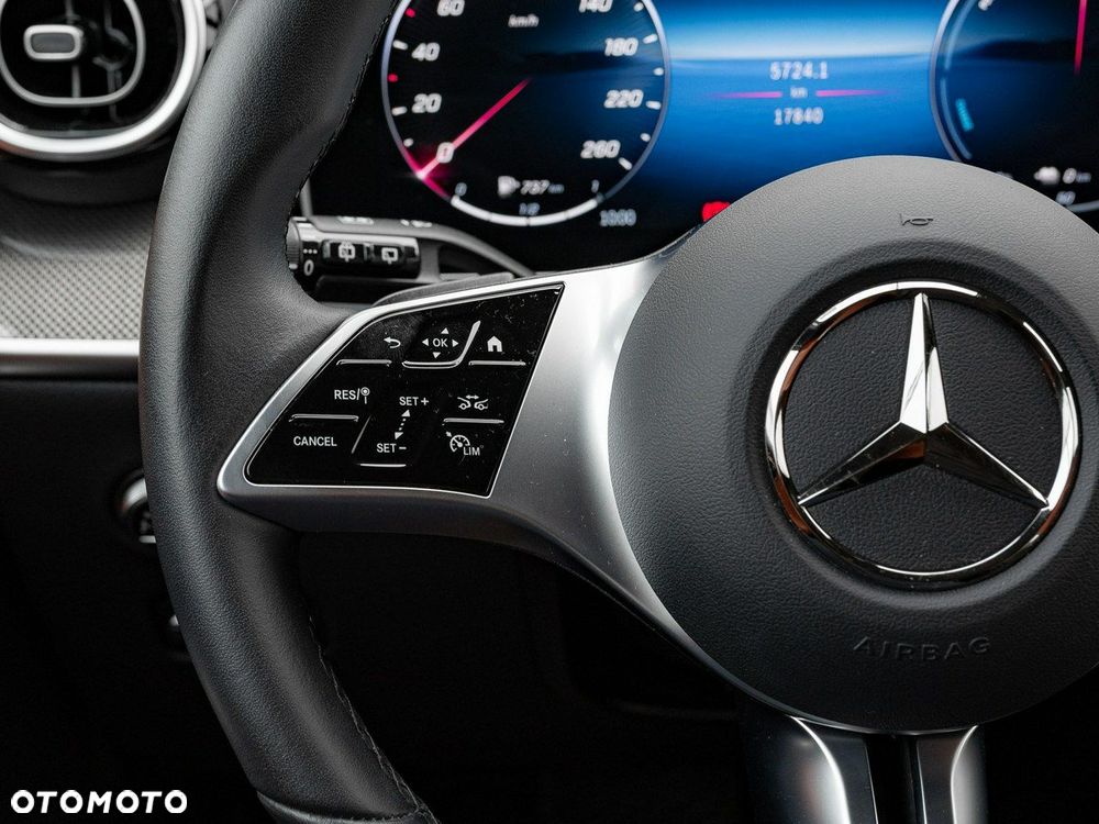 Mercedes-Benz GLC - 16